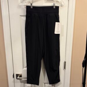 Athleta Nolita Slim Tapered Crop Pant Black